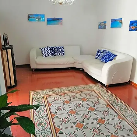 Casa Centro شقة فافينانا